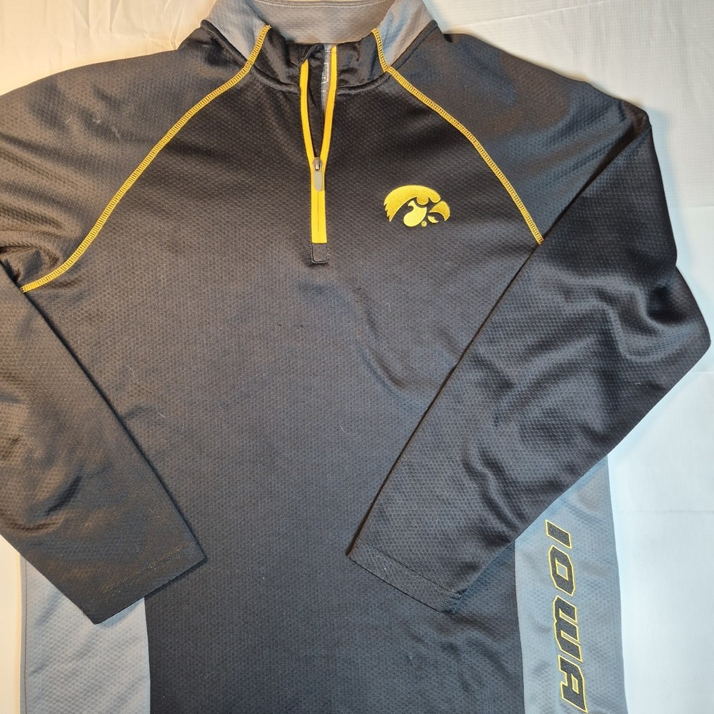 Iowa Hawkeyes NCAA Mens L Quarter Zip Pullover Long Sleeve Microfiber Shirt EUC